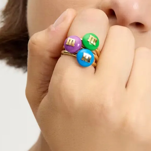 KATE SPADE X M&M’s STACKING RING SET - Picture 2 of 6